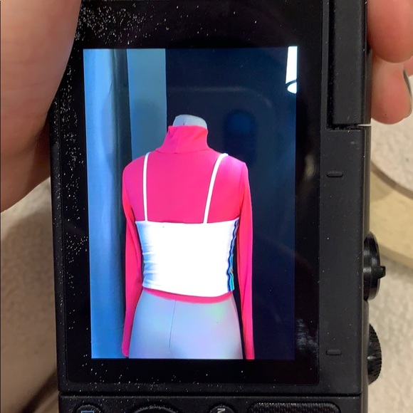 Tank top&turtle neck. Sold separate/together - Picture 2 of 3